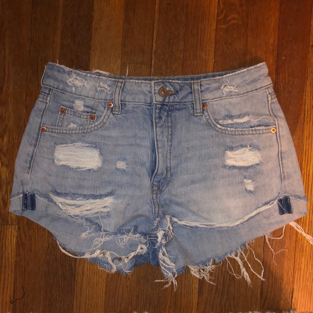 H&M ripped Jean shorts